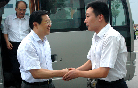 丹阳市政府代表团来凯发k8旅行考察