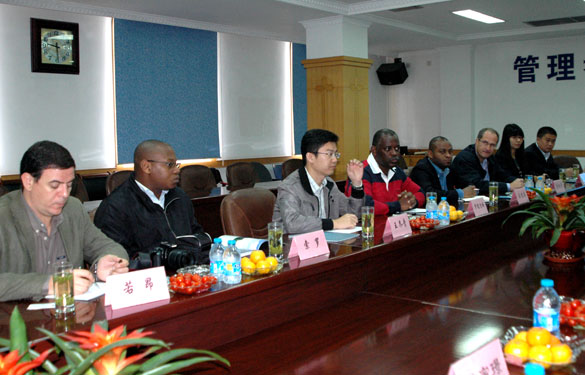 安哥拉国家旅游生长中心考察团来凯发k8集团旅行考察