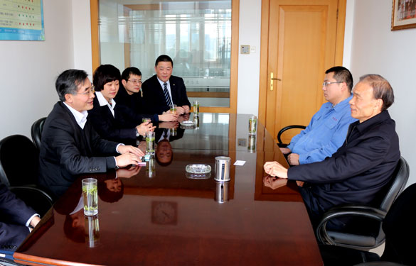 中国建设银行常州分行行长尹家健一行来凯发k8集团走访