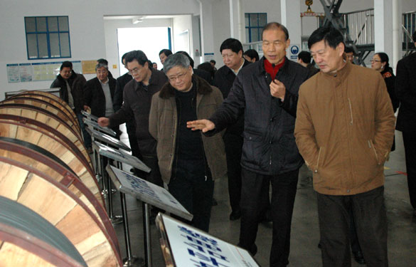 江苏省人大财经事情聚会与会向导来凯发k8集团旅行考察