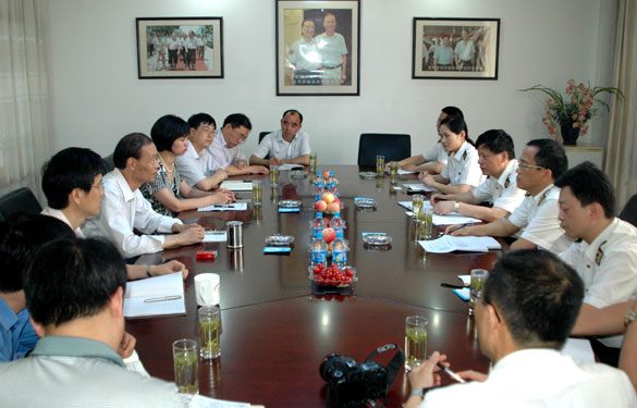 常州海关党组书记、关长吴永林来凯发k8集团调研