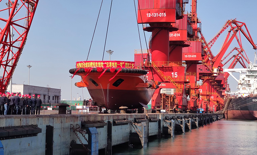 凯发k8电缆助力海内首艘纯电动拖轮“云港电拖一号”制作