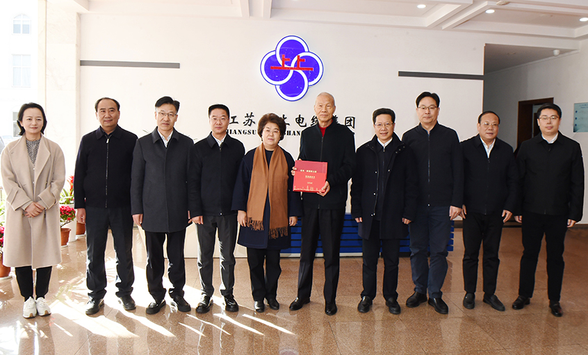 新春送祝福、鼓劲头  常州市人大常委会主任白云萍一行到访凯发k8电缆